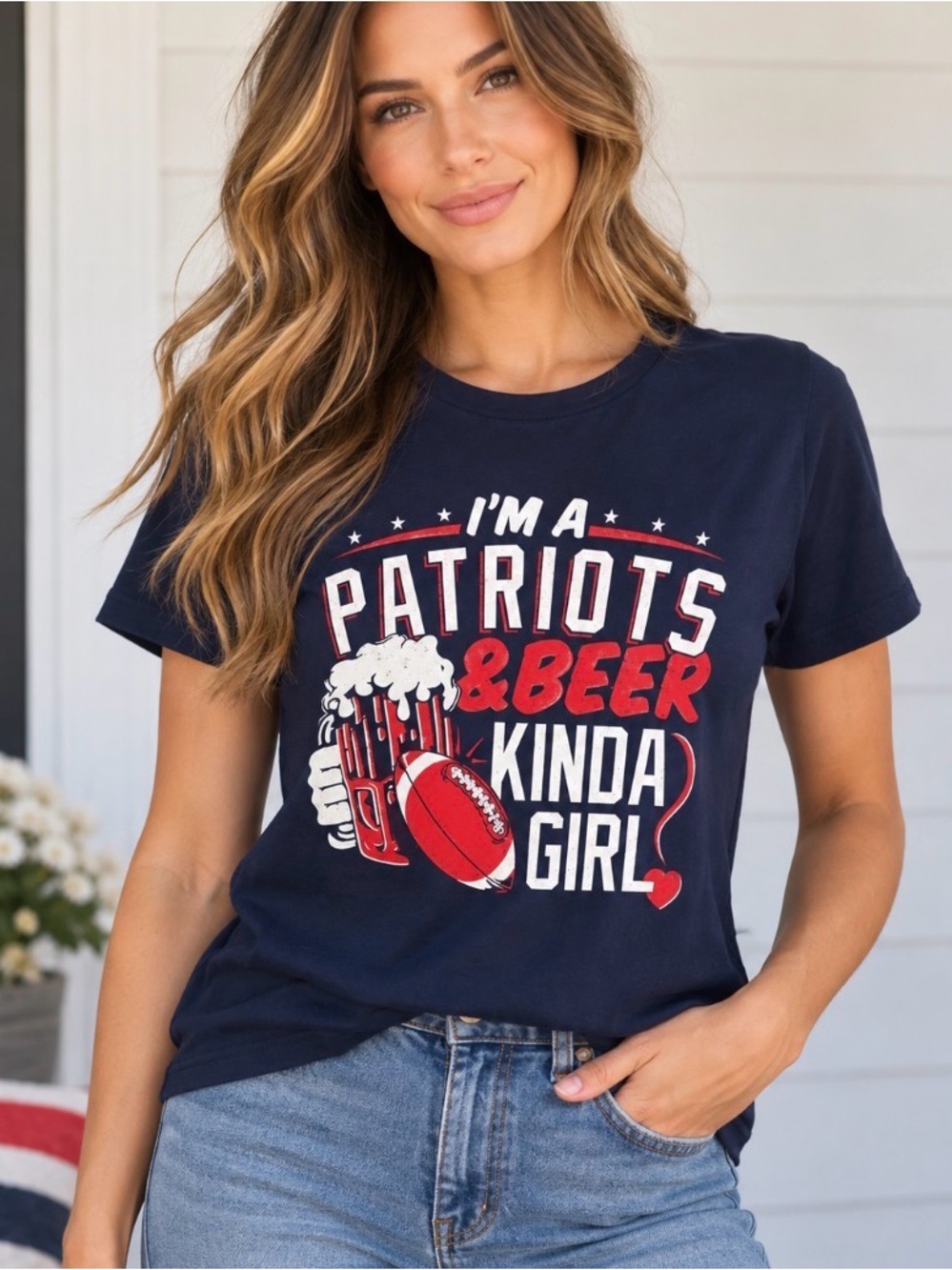 Women’s Patriots & Beer Football Graphic T-Shirt Navy Size Medium